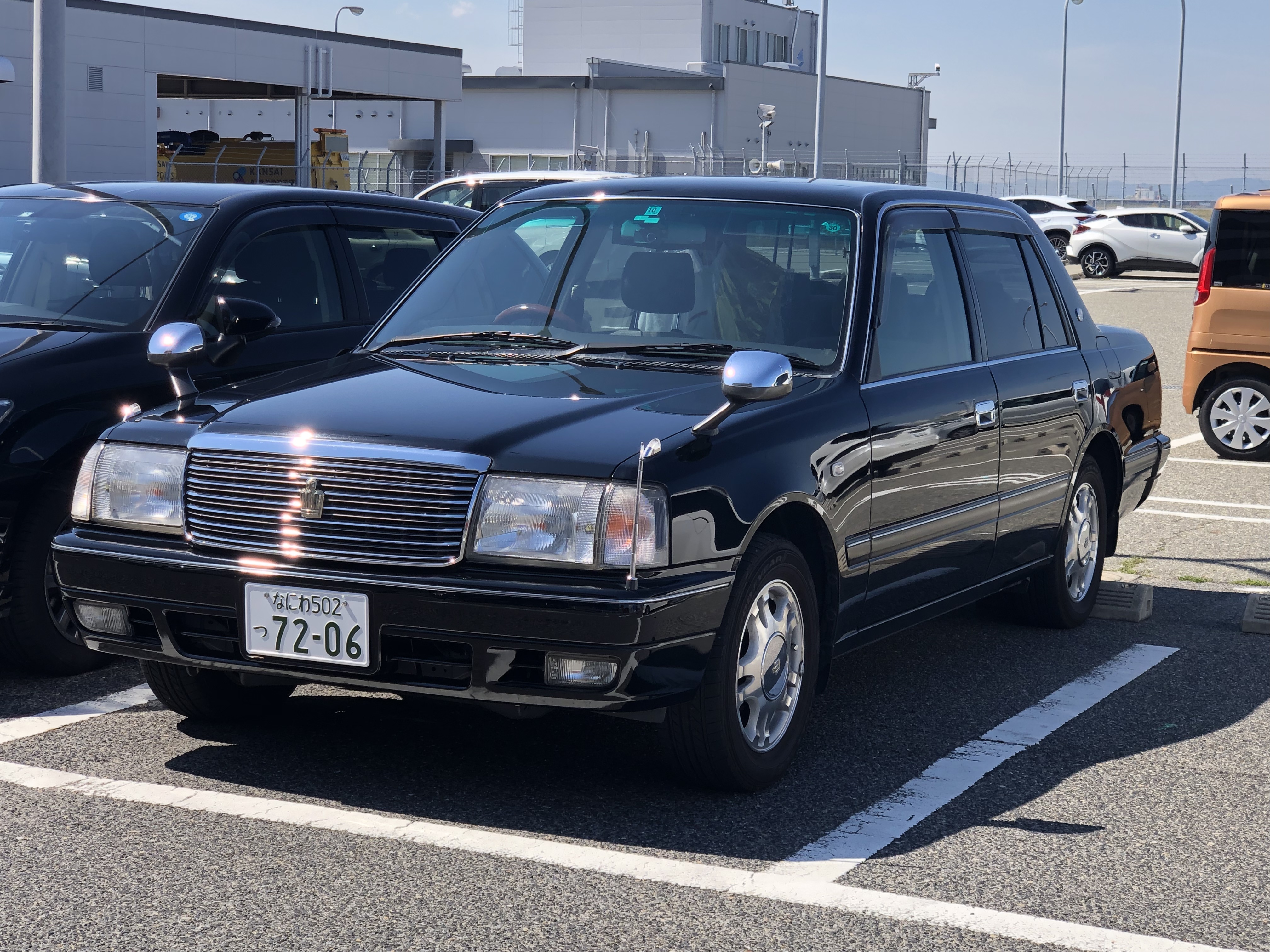 車 トヨタ セダン Kuruma