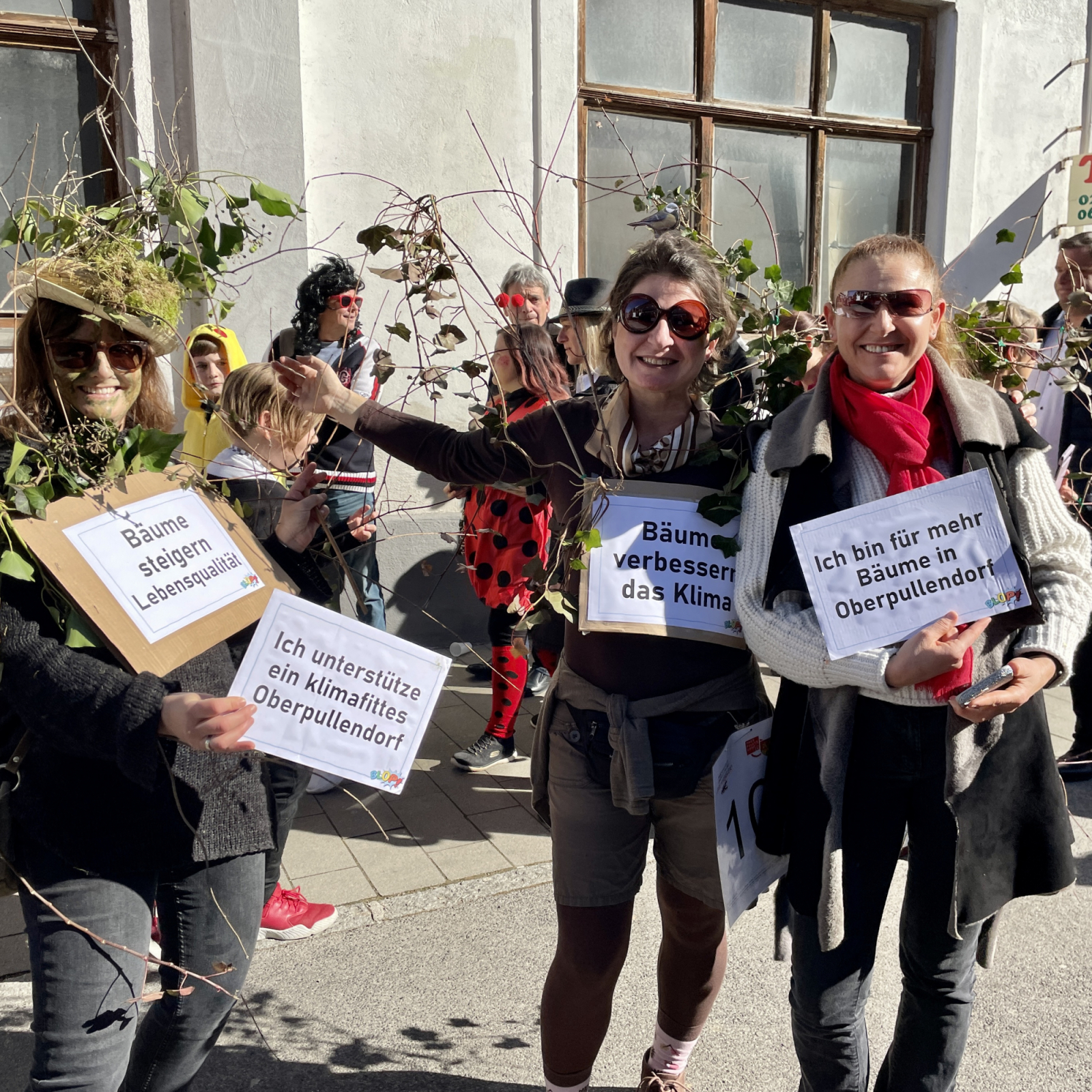 Unterstützung für BLOP! Initiative klimafittes Oberpullendorf 10 - Barbara und Sonja mit Rodica Zita-Würth