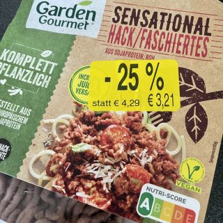 Achte nicht nur auf die -25%-Pickerl, sondern auch auf die Produkte von Garden Gourmet. Hier passen Nutri Score und Geschmack