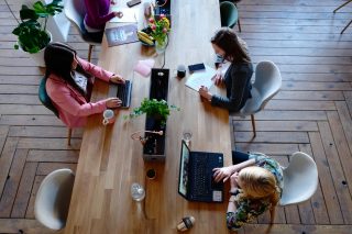 Coworking braucht oft nur sehr gutes WLAN und guten Kaffee in netter Umgegbung