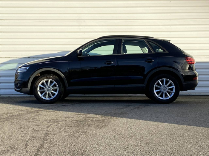 Audi Q3 2.0 TDI 140 BUSINESS LINE