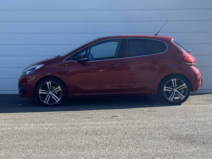 Peugeot 208 1.6 HDI 100 GT Line