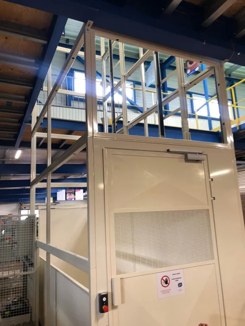 Monte-charge sur mesure