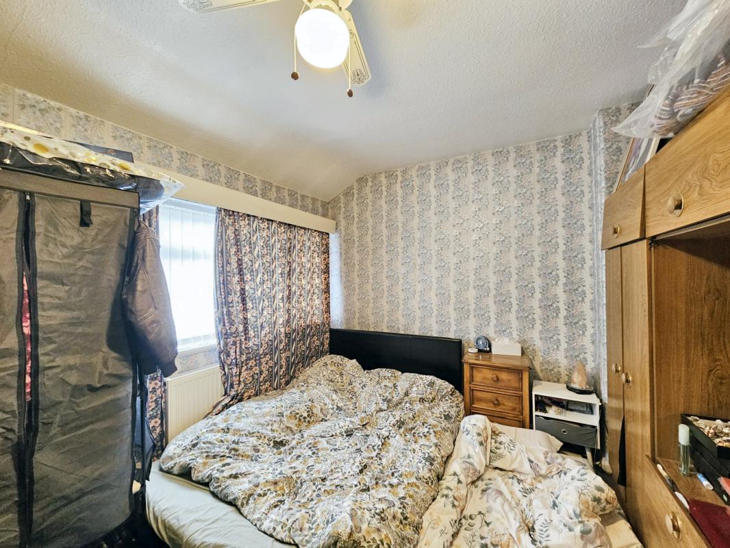 listing 7