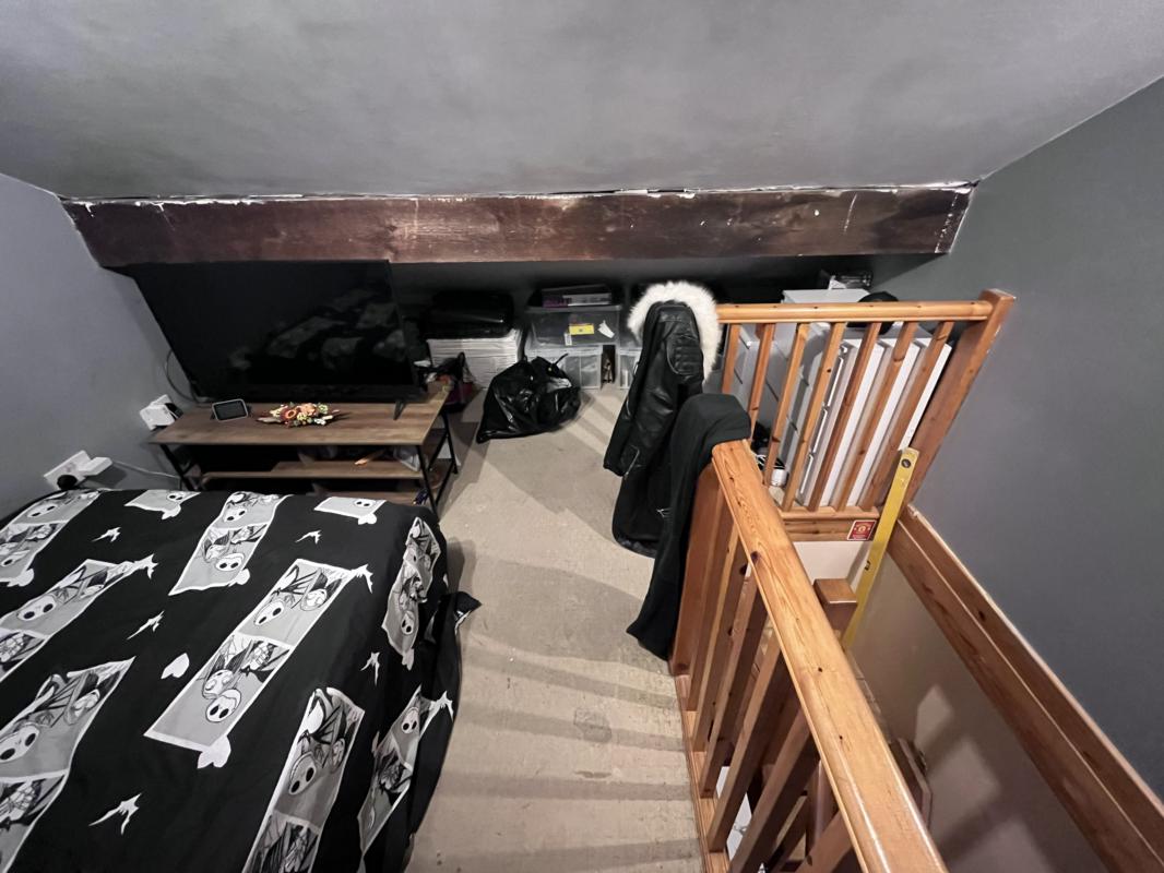 listing 18