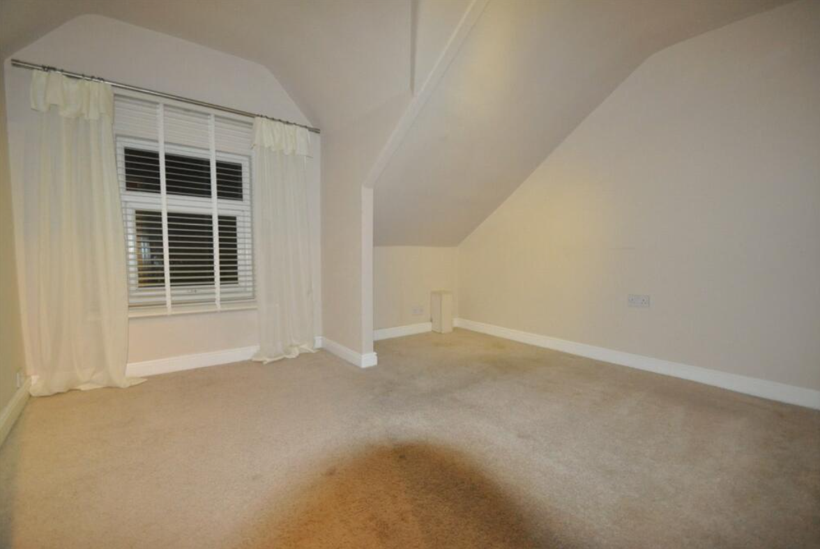 listing 5