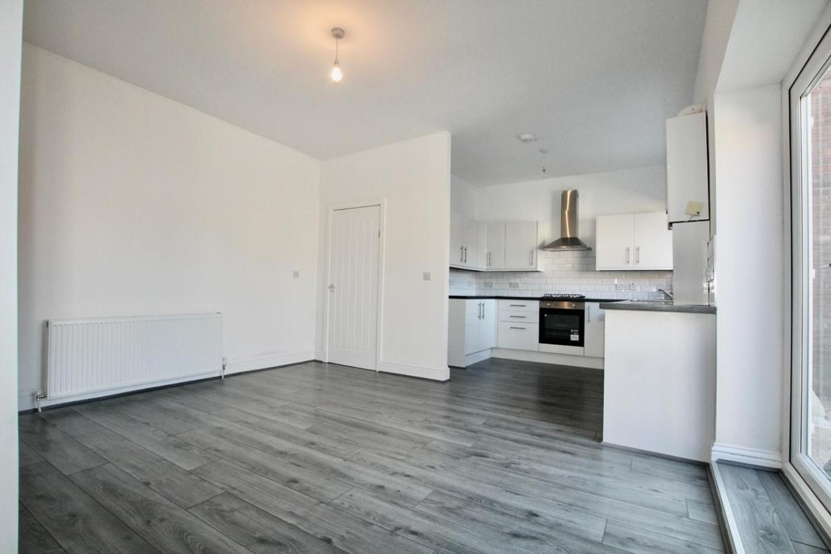 listing 18