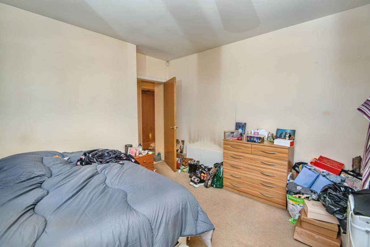 listing 9