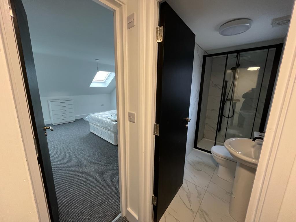 listing 18