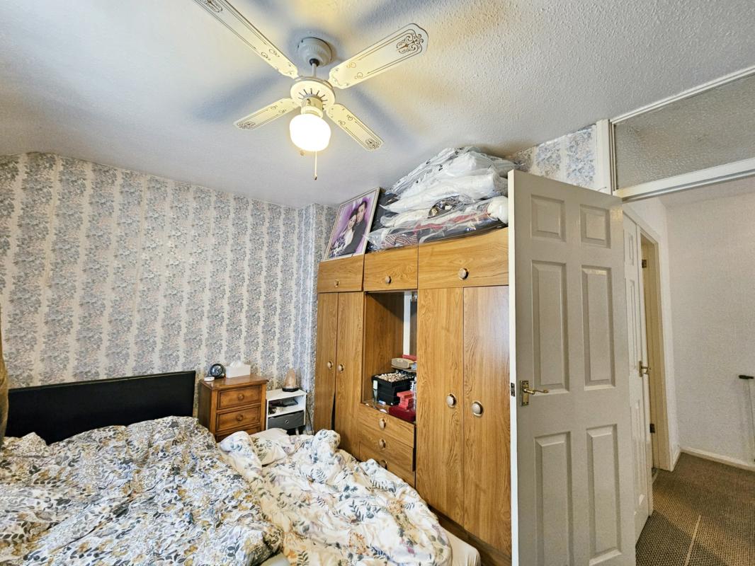 listing 7