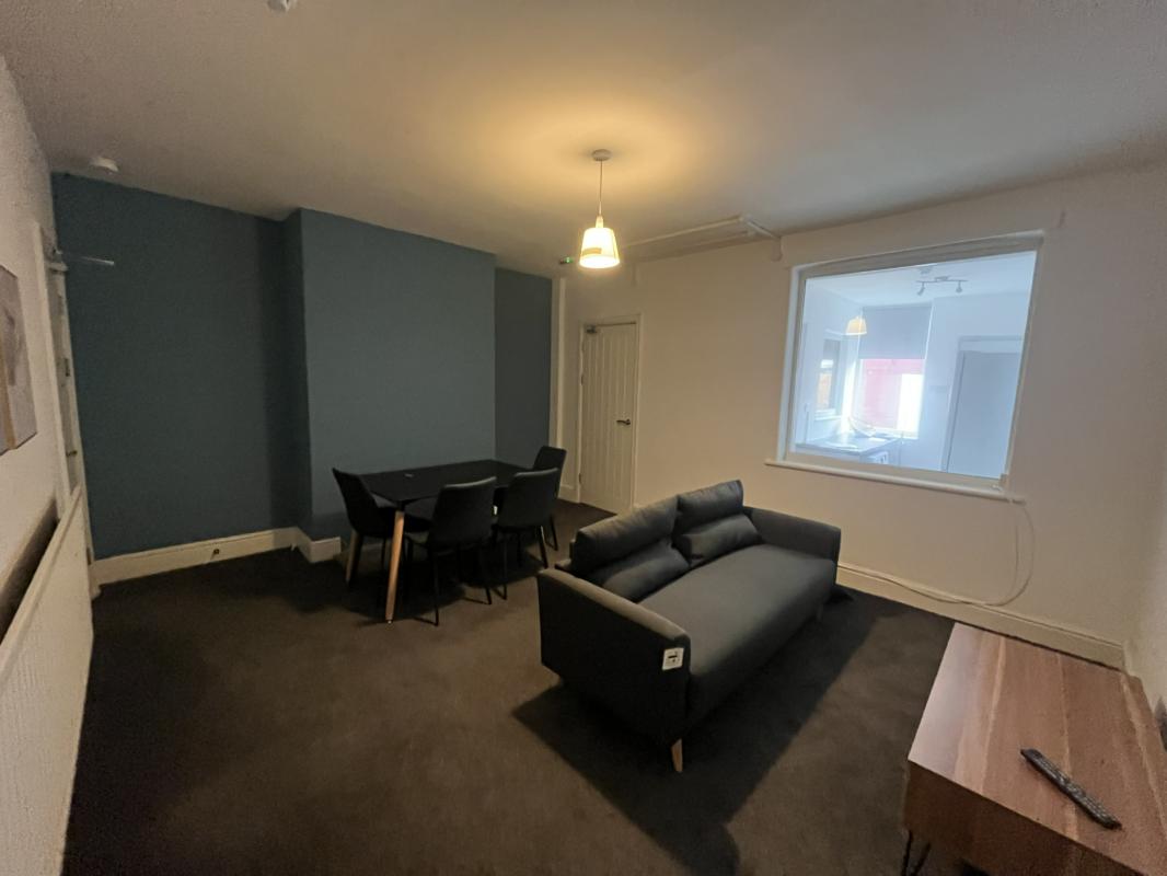 listing 18