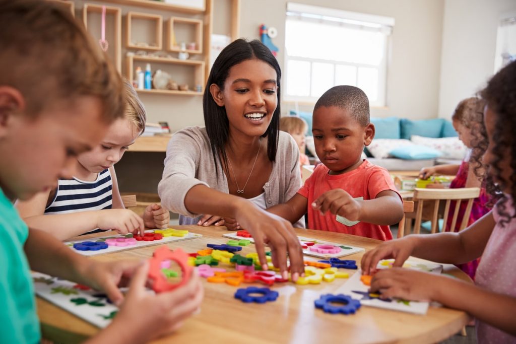 kids playing games