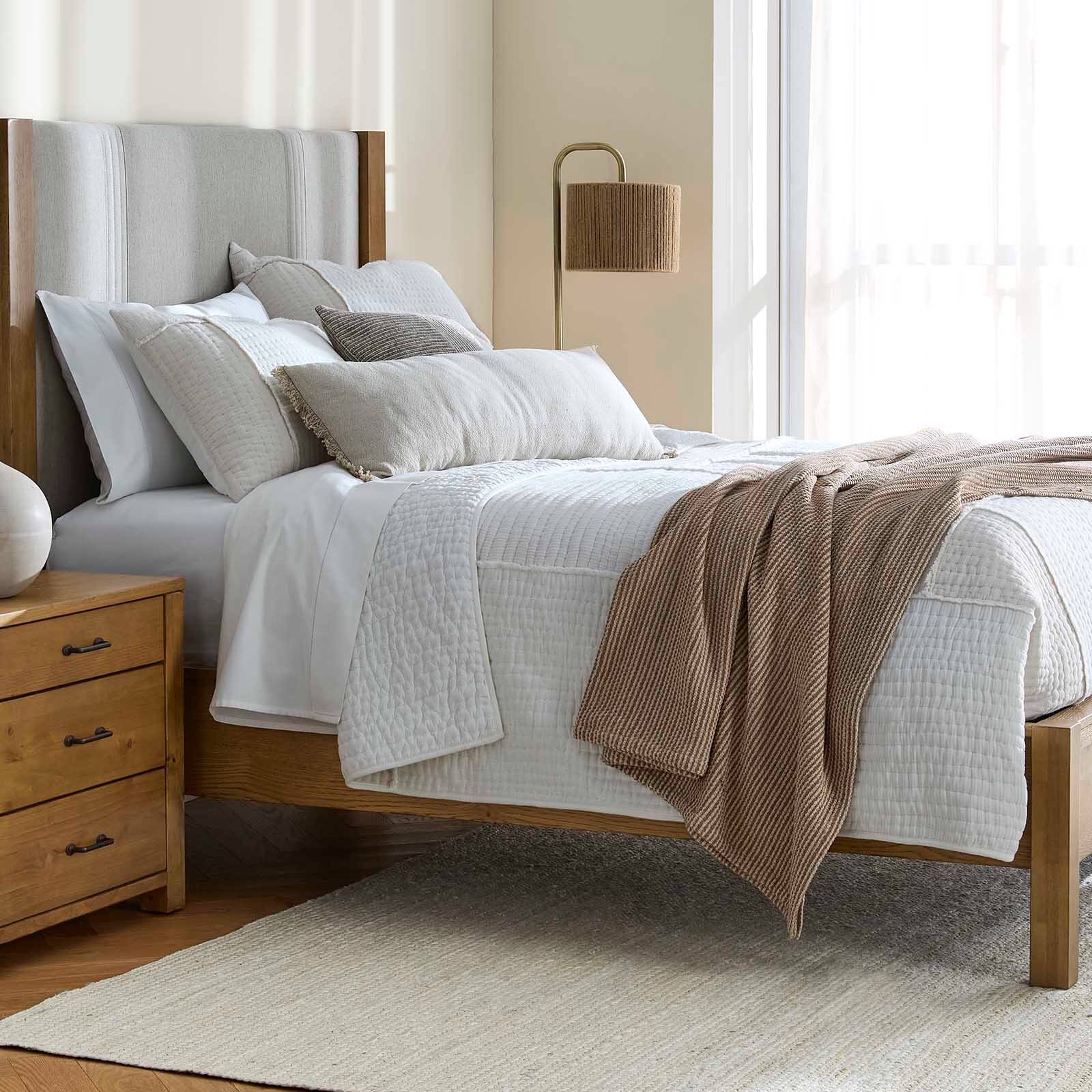 Hero bed