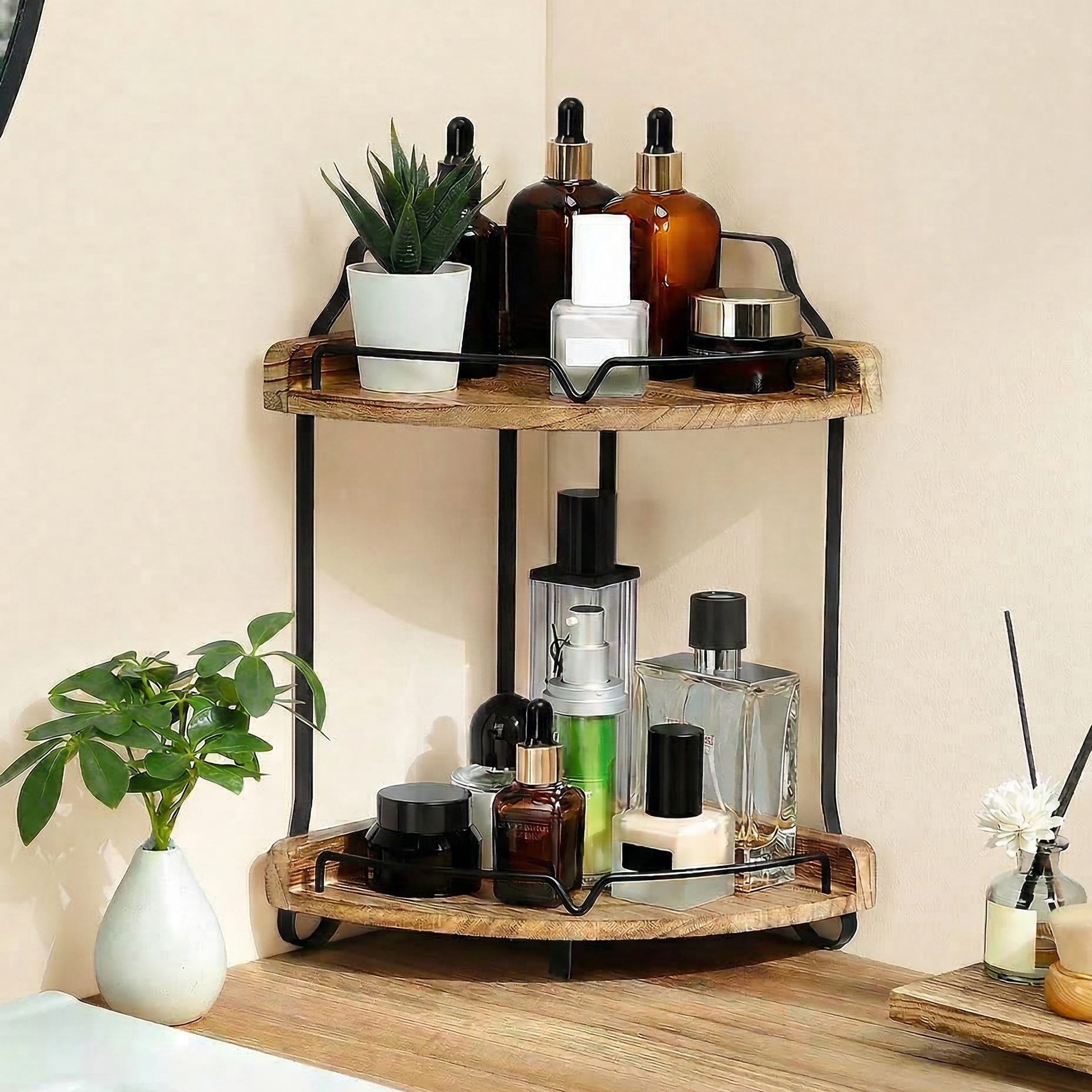 Bathroom countertop organization