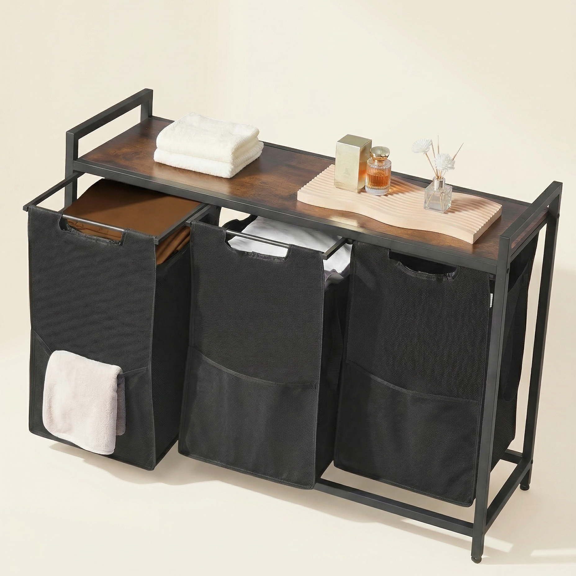 Laundry hamper for bathroom