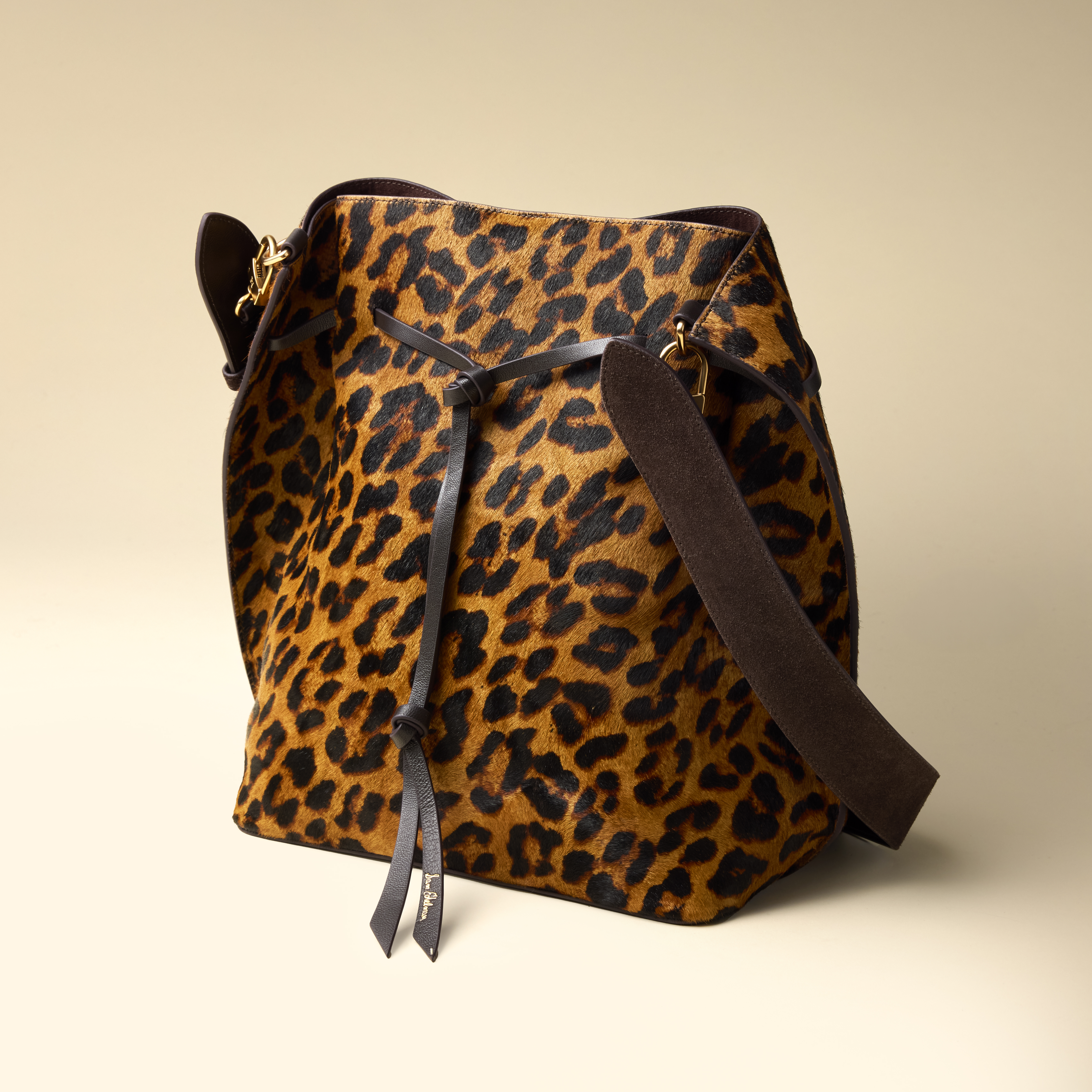 Fall leopard purse