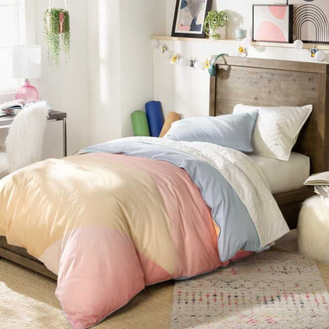Dorm Room Decor