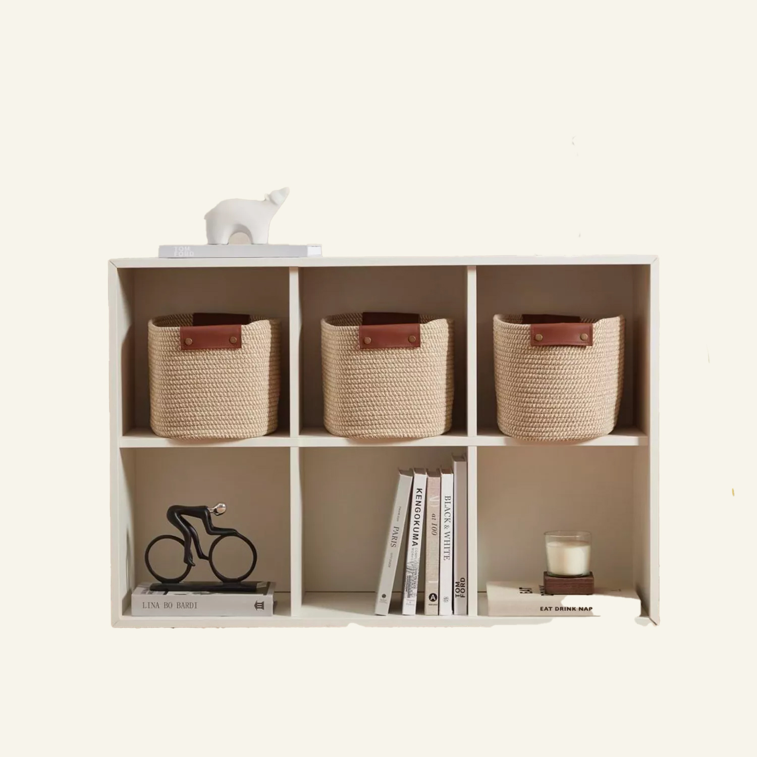 Storage bins in storage cubes