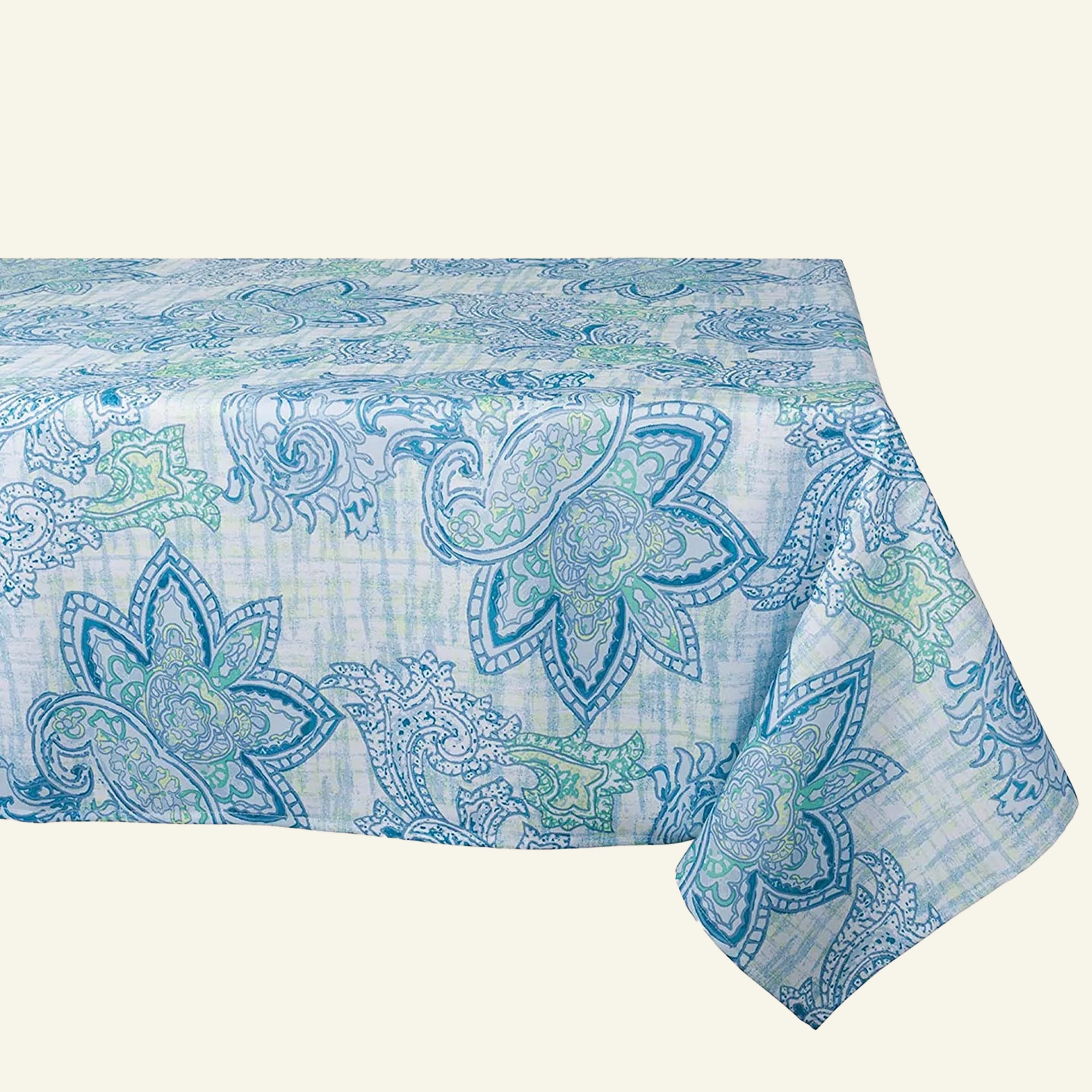 Outdoor entertaining tablecloths