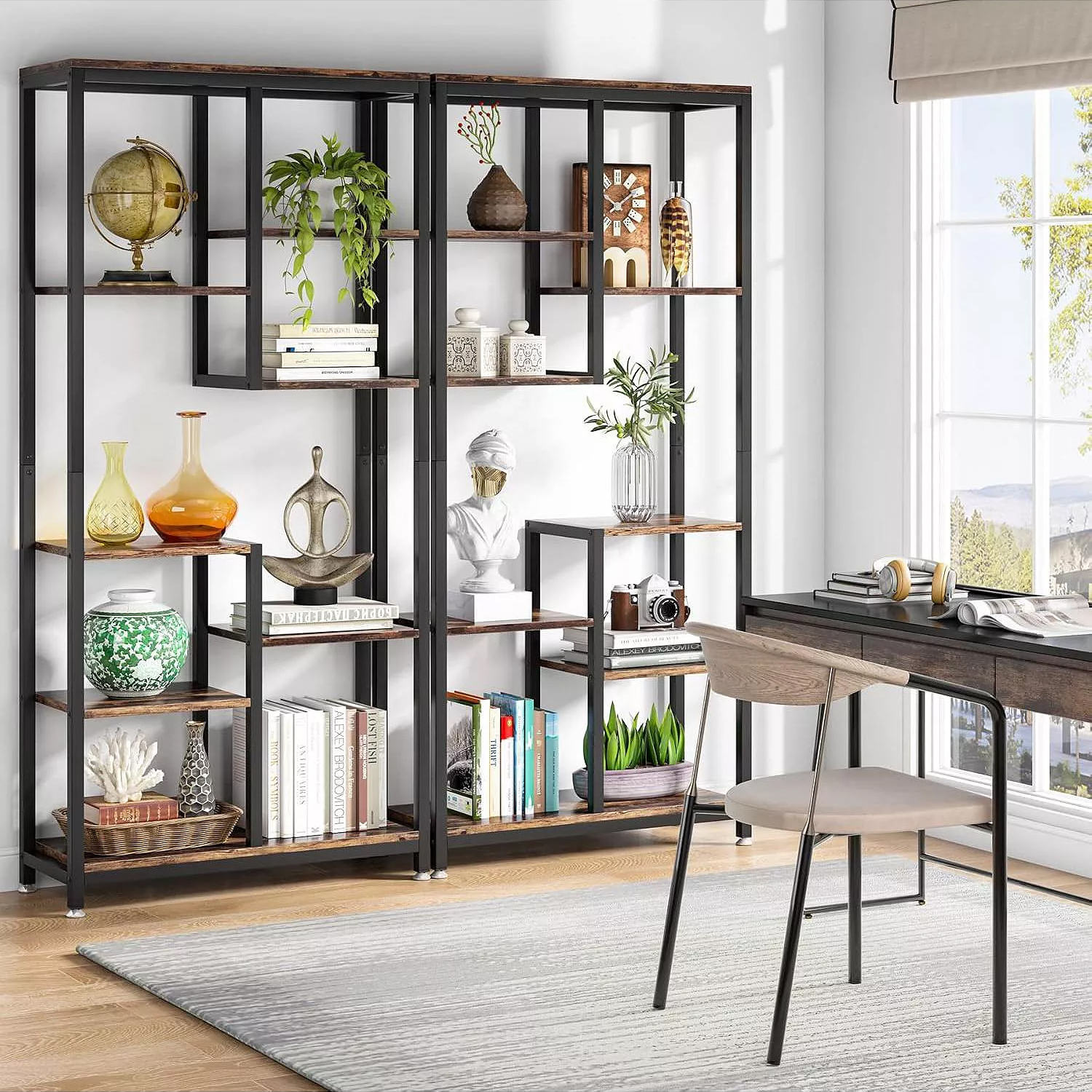 Shelf styling