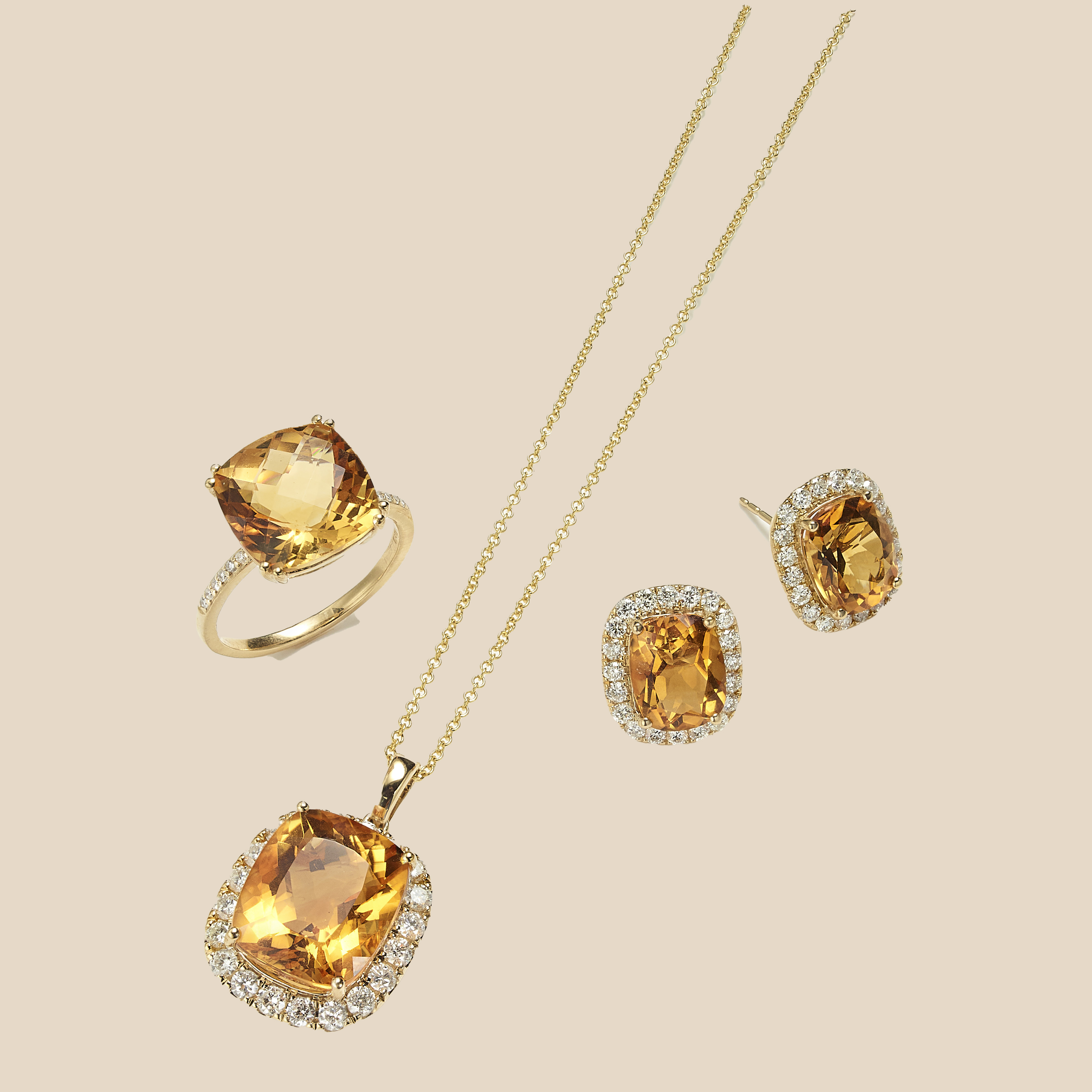 Carli Bybel (@thebeautybybel) • Instagram photos and videos, image size:3923x3923