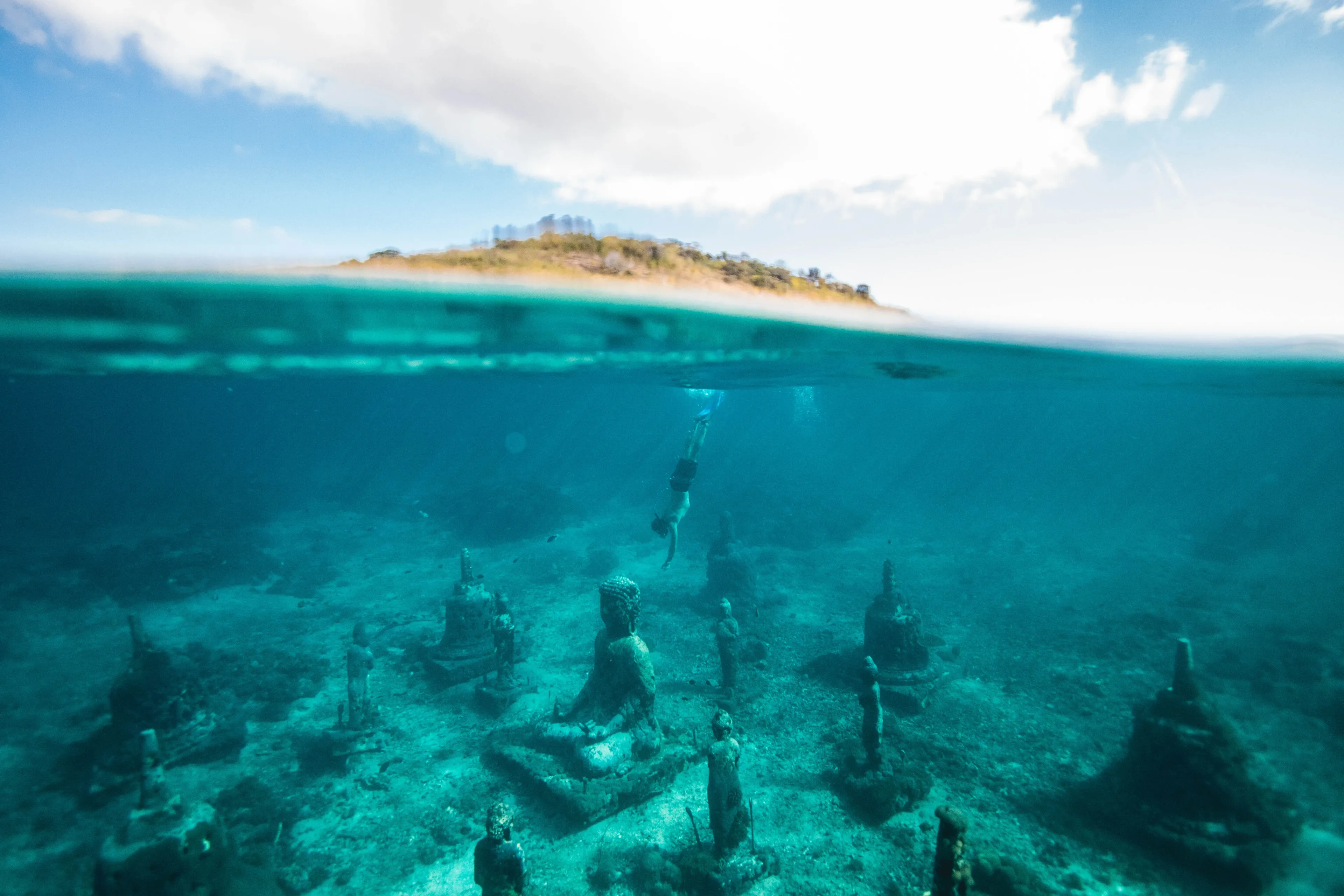 free diver in bali