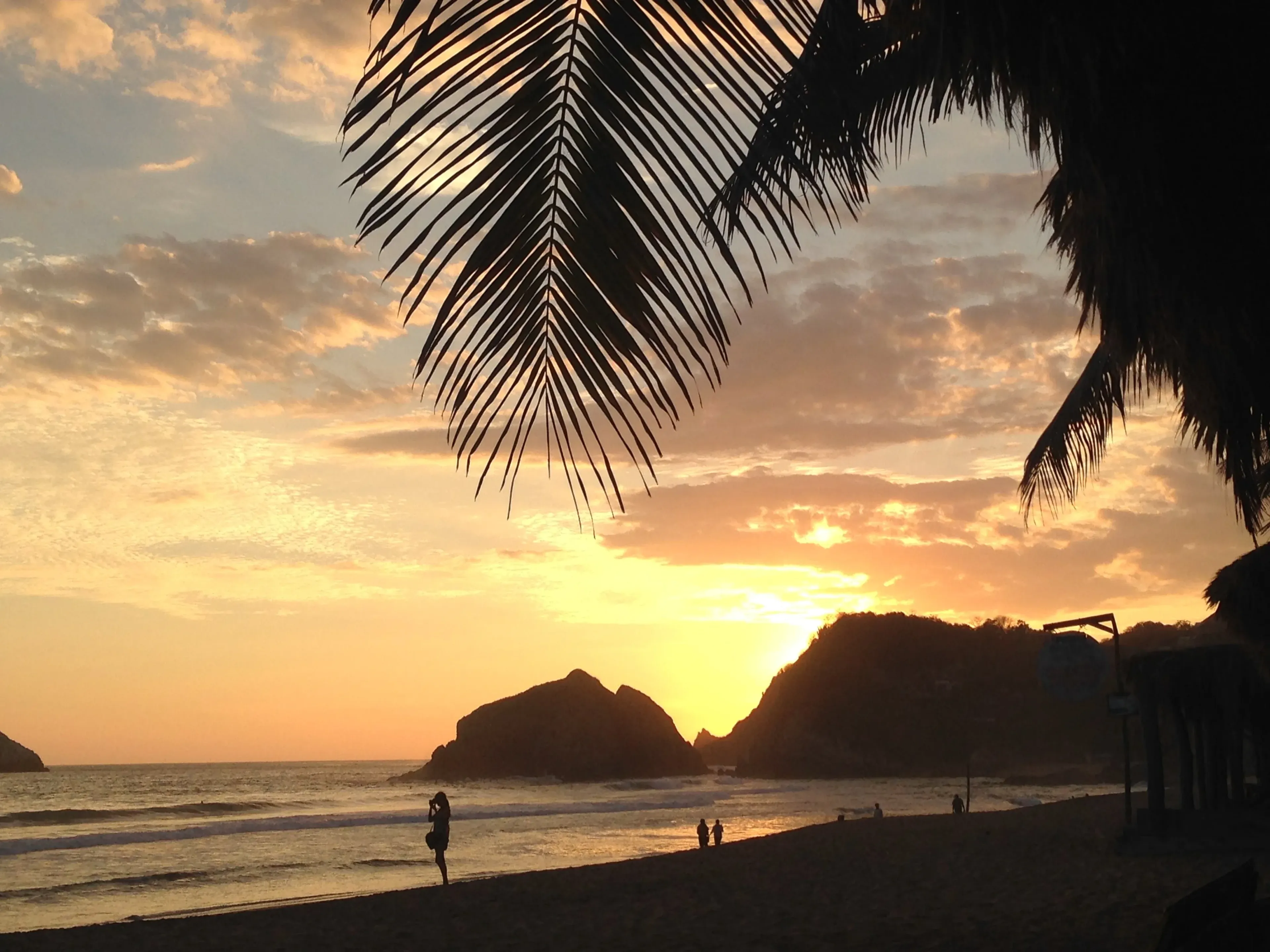 sunset on mazunte beach in oaxaca