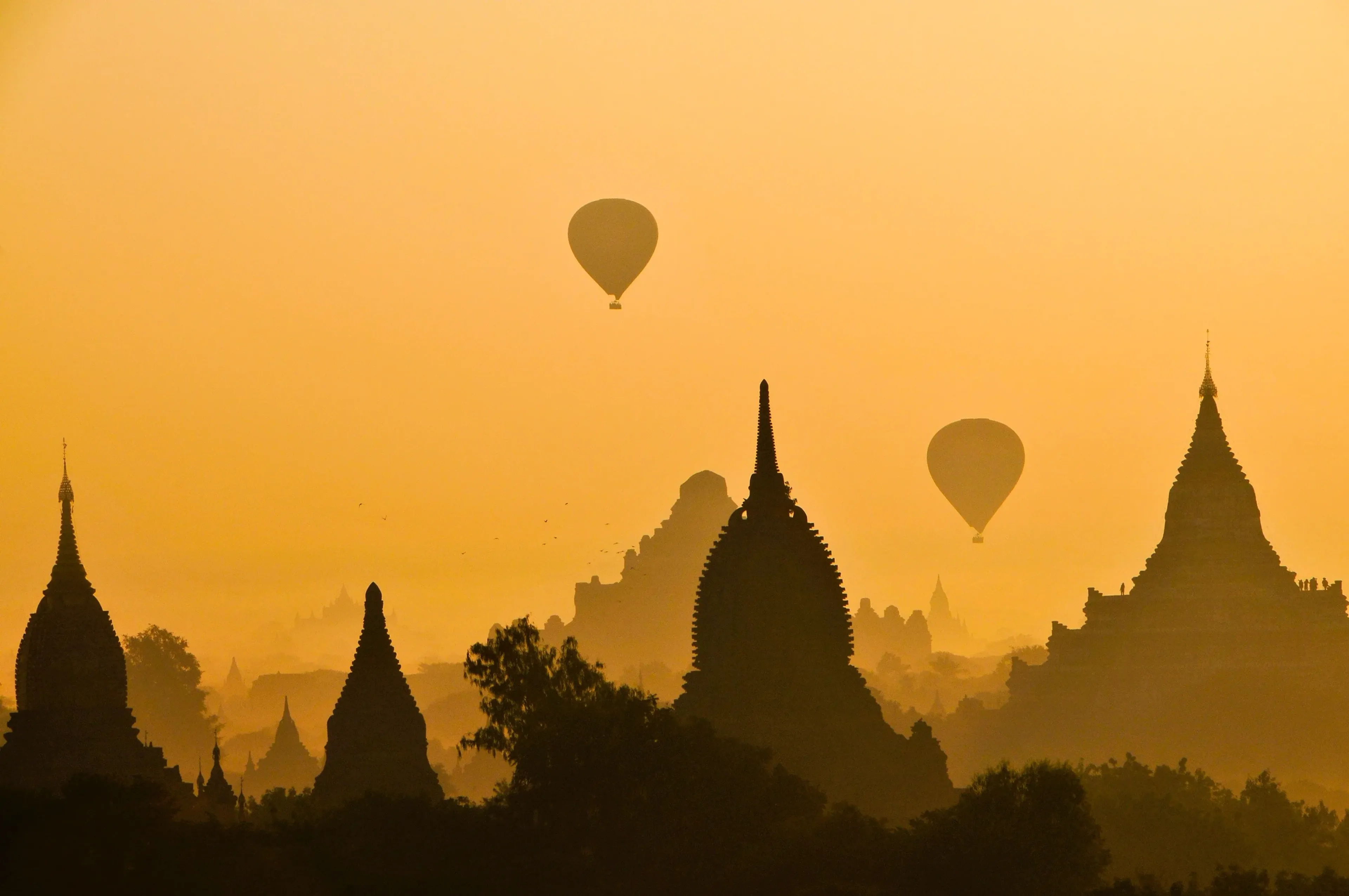 sunrise over myanmar bagan temples