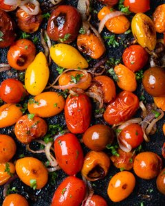 Blistering-Tomatoes-Food-Photography-Kimberly-Murray-01.jpg