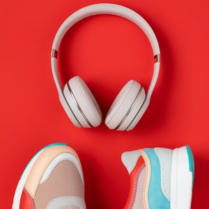 Colorful-Sneakers-Blush-Headphones-Flatlay-Product-Photography-Kimberly-Murray-01.jpg