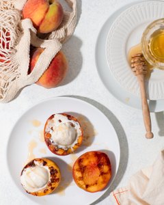 Peaches-Flat Lay Photography-Kimberly Murray-01.jpg