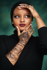 Lyra Aoko Photography - Henna-2.jpg