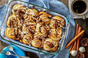 Hazelnut Cinnamon Buns with Cream Cheese Glaze-016-Edit.jpg