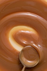 Salted-Caramel-Sauce-5.jpg