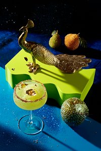 Glam Sparkly Peacock Drink -2x3 web.jpg