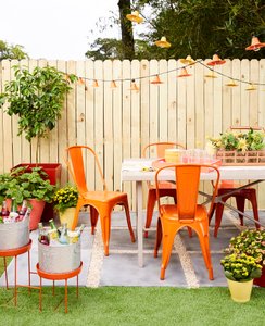 HGTV_RustOleum_OutdoorDining_034.jpg