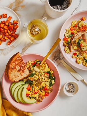 HealthyBreakfast_Tofu-Scramble_Nitya-Jain_Cielito-Vivas_July-2023copy.jpg