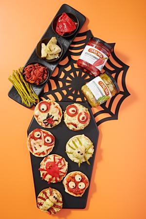 Halloween spooky mini pizzas NYC NJ food photographer.jpg