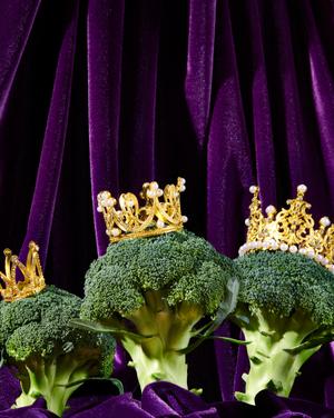 Larisa Niedle Creative Funny Food Photographer NJ NYC Broccoli Crowns.jpg