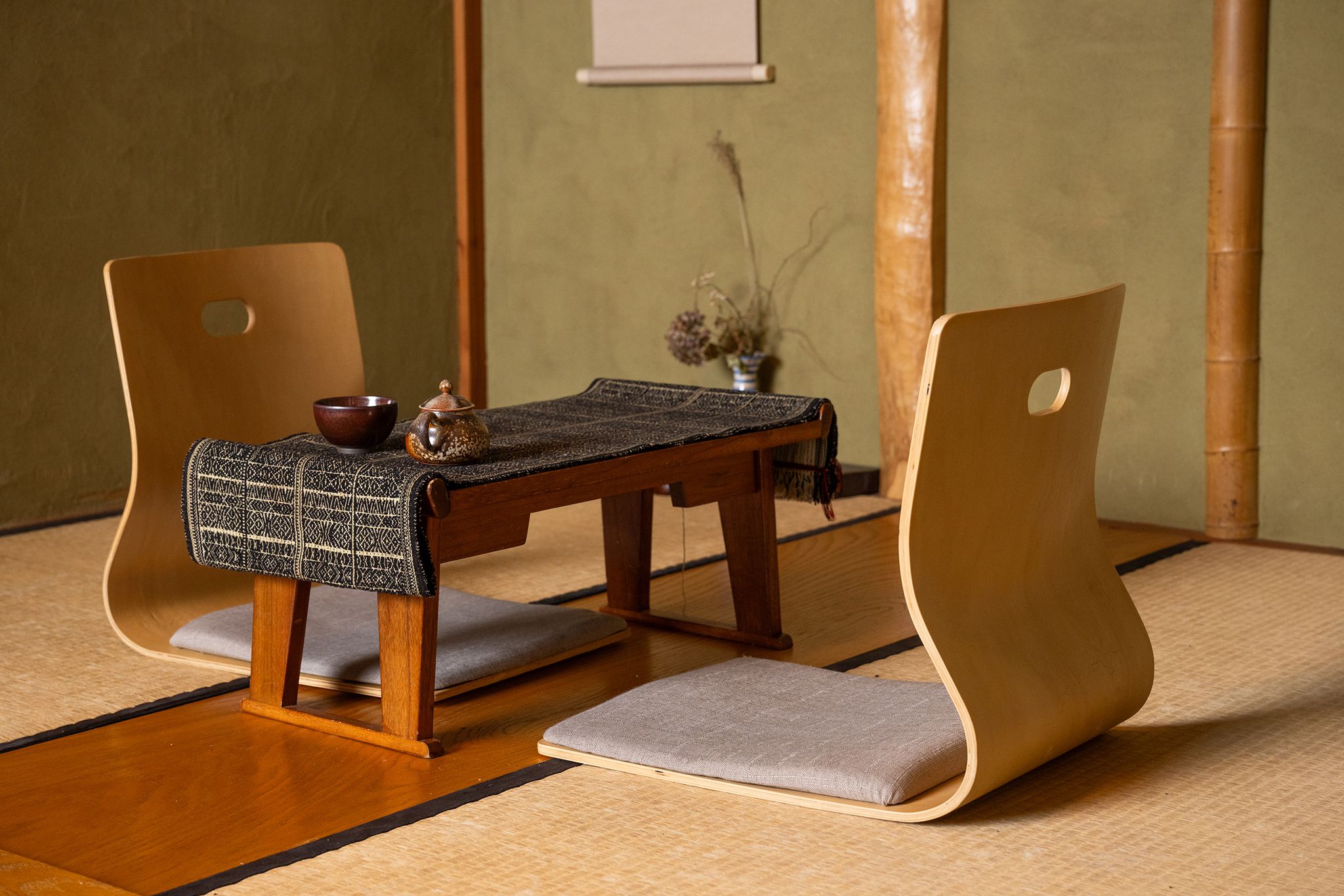Photo of the Japanese Tea Room at Blue Willow Tea