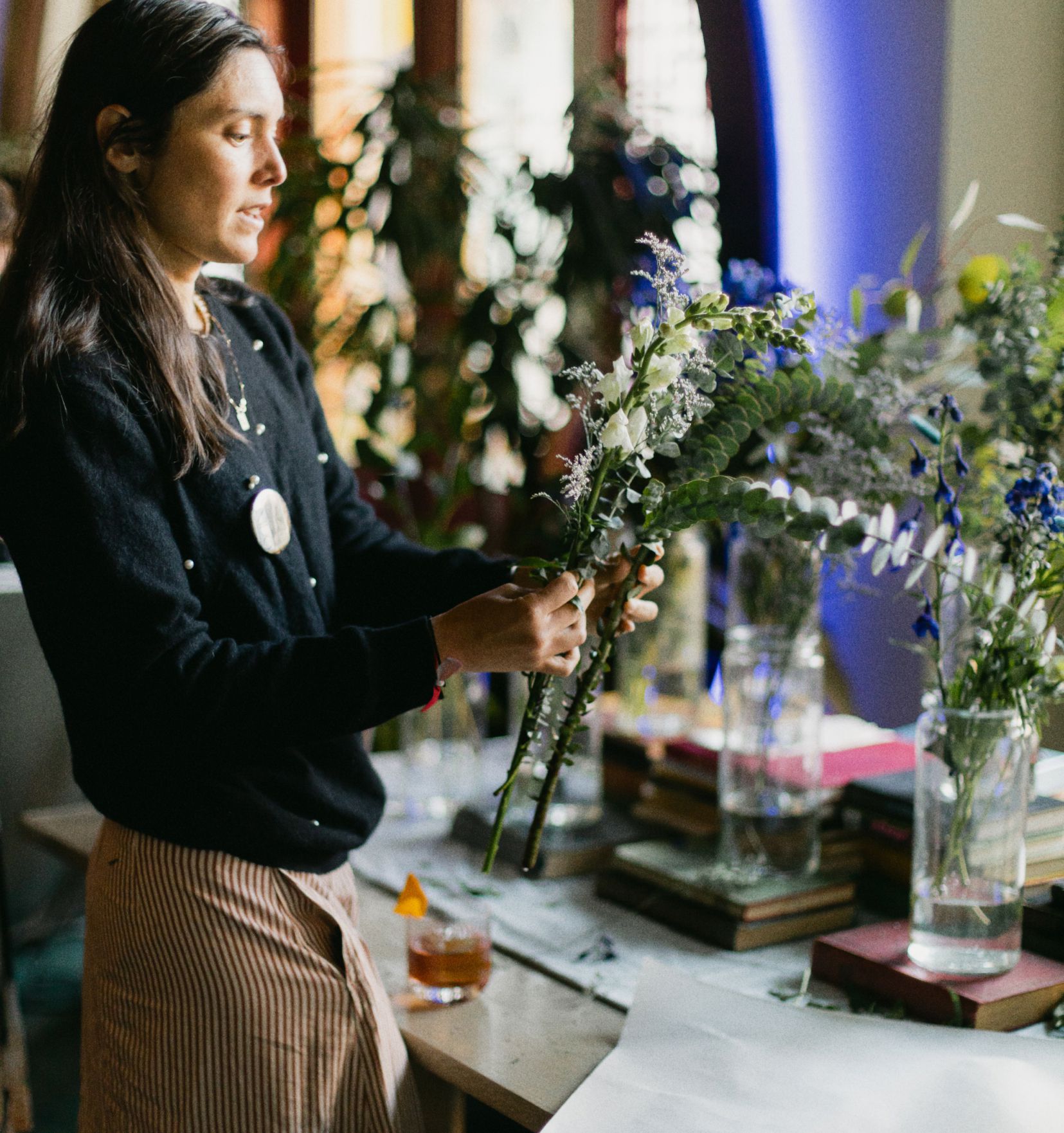Photo of flower arranging class