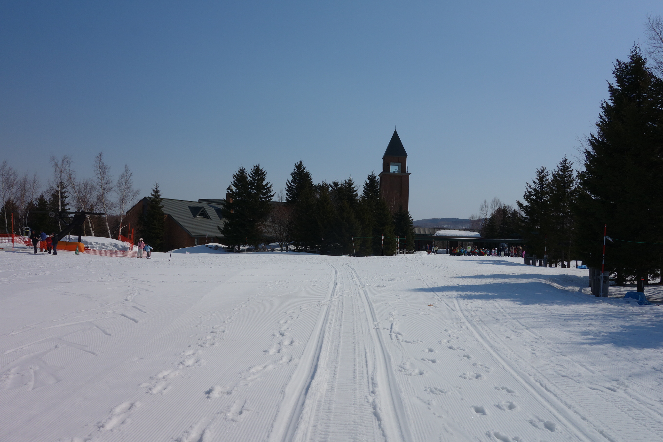 札幌免費玩雪 滑雪教學 滝野鈴蘭公園 北海道冬天親子好去處 Tripmoment 時刻旅行 時刻旅行 享受旅行時刻