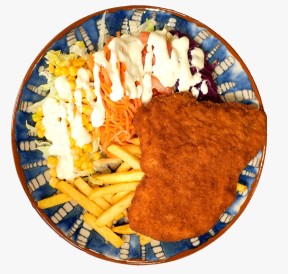 schnitzel mit pommes und salat