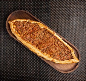 pide mit kebapfleisch