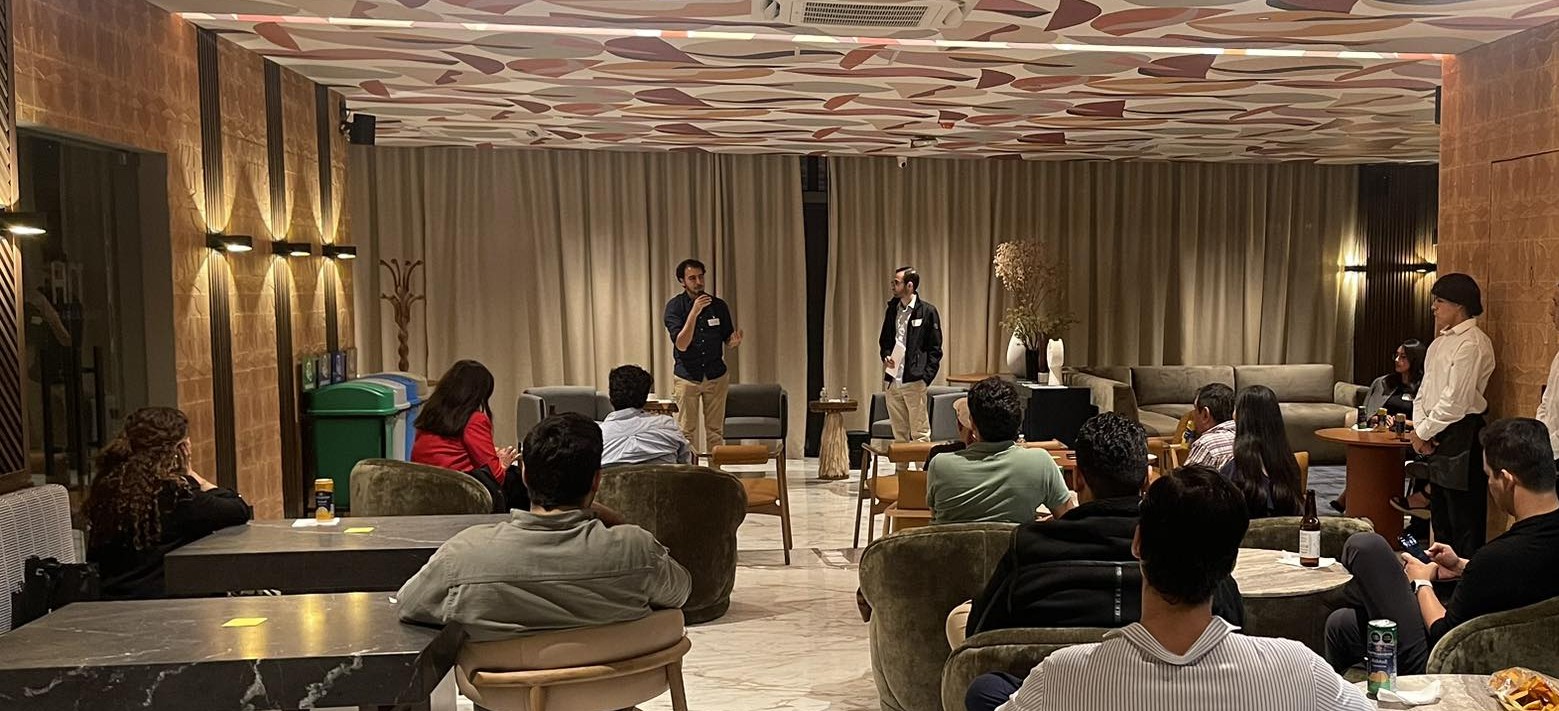 10 Aprendizajes Construyendo Más de 500 Agentes de IA