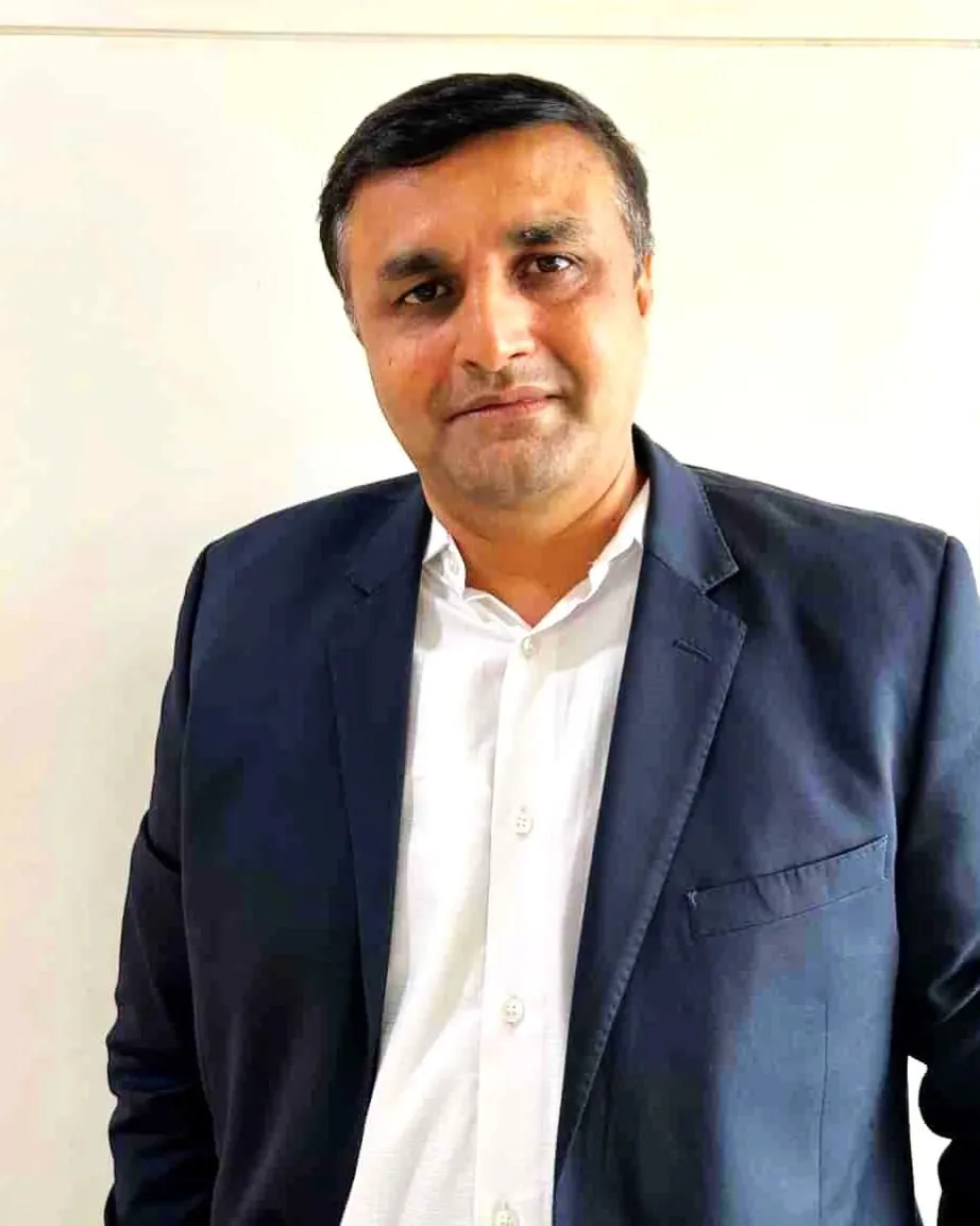 Dr. Rajendra Patil                                