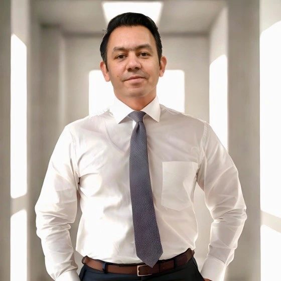 Ventilation Decisions in Real Time: How an Intensivist Thinks