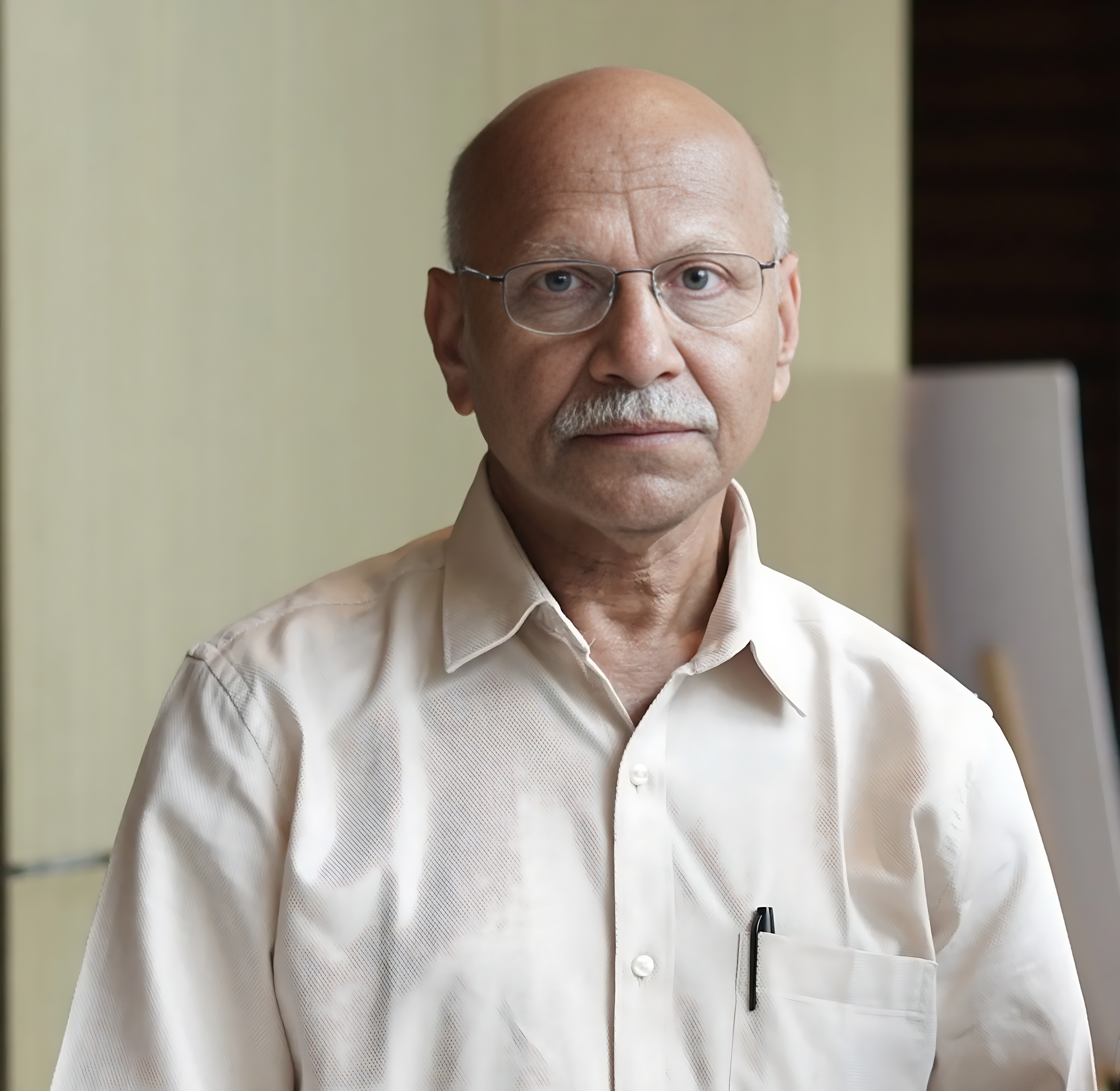 Dr.(Col) M Dayananda                                
