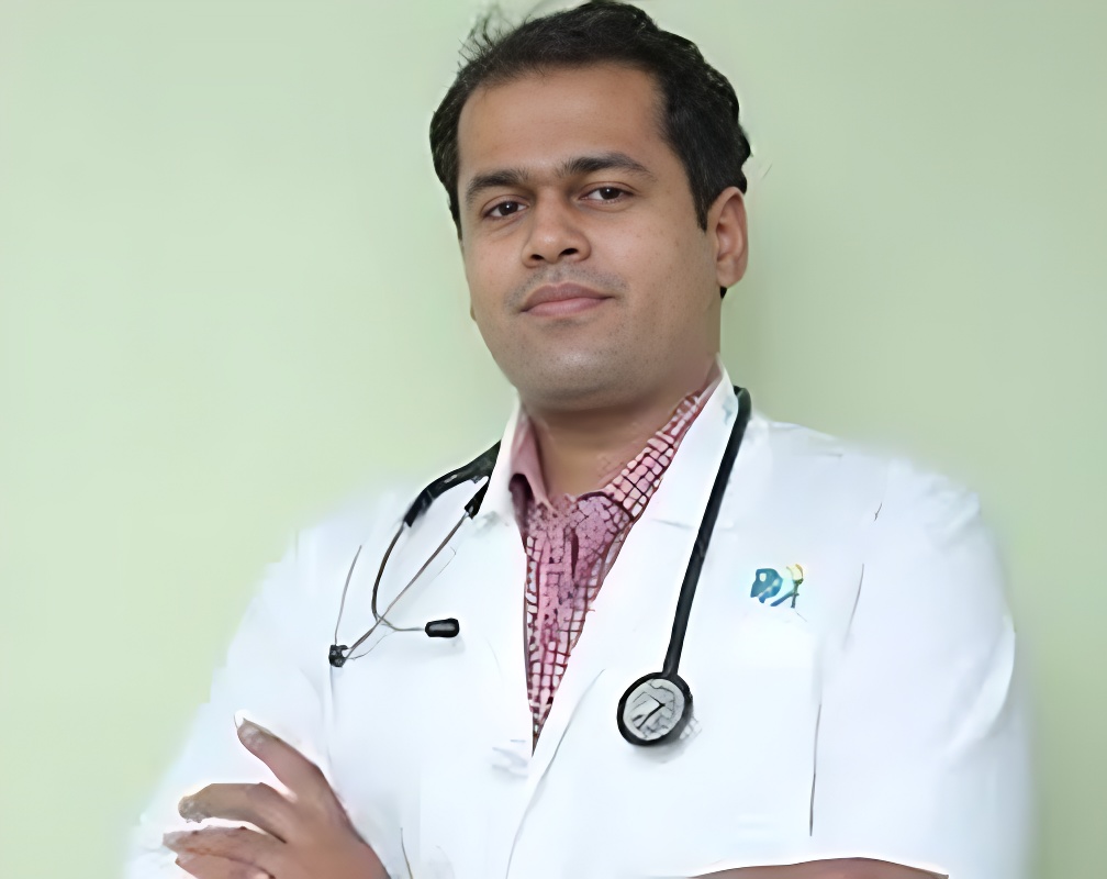 Dr. Srikar Darisetti                                