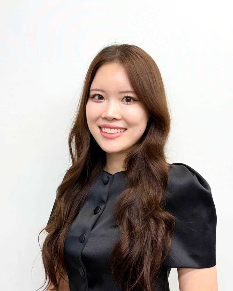 Akane Suzuki — Assistant